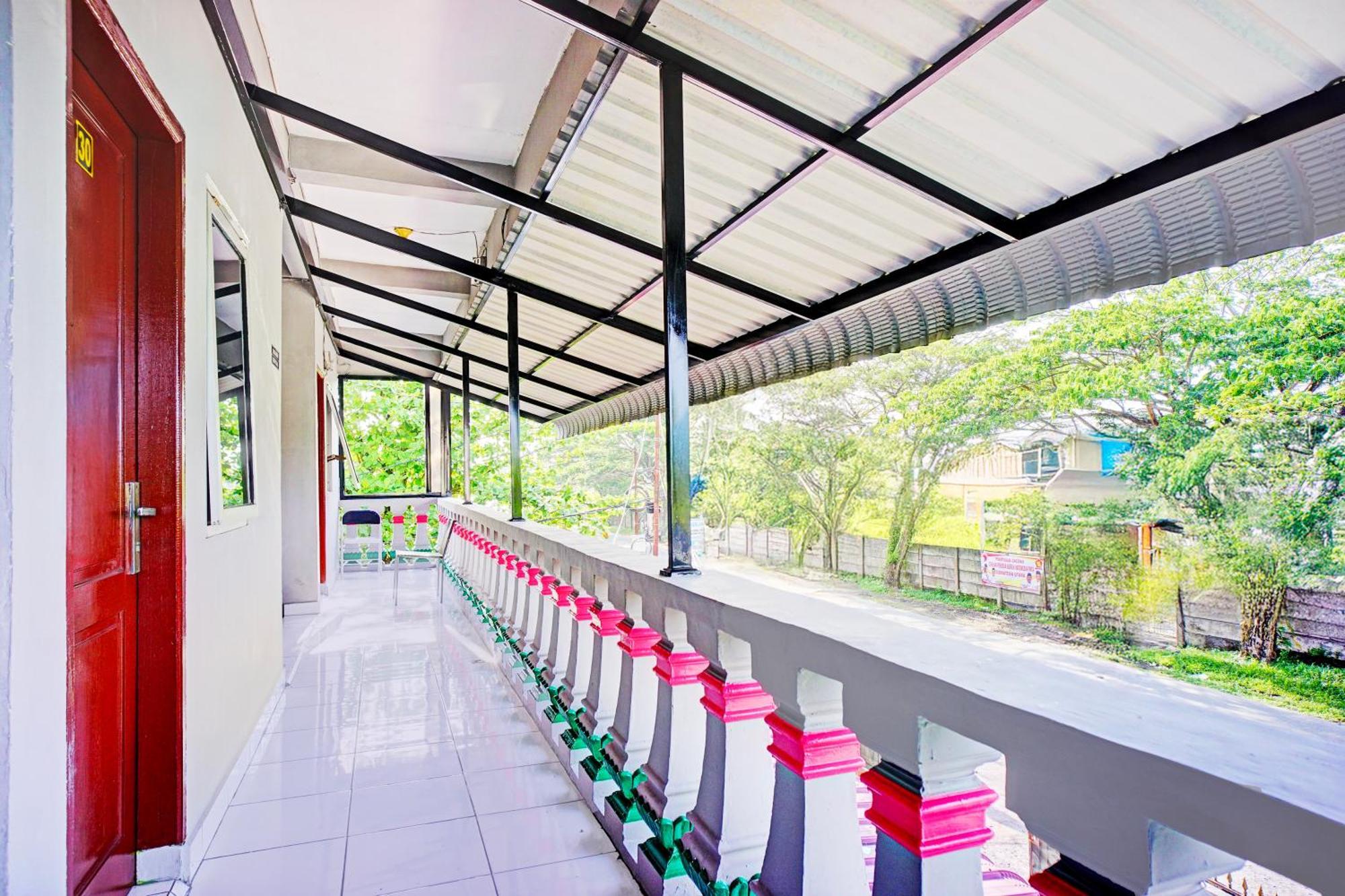 Oyo 2674 Siliwangi Syariah 3* Tasikmalaya
