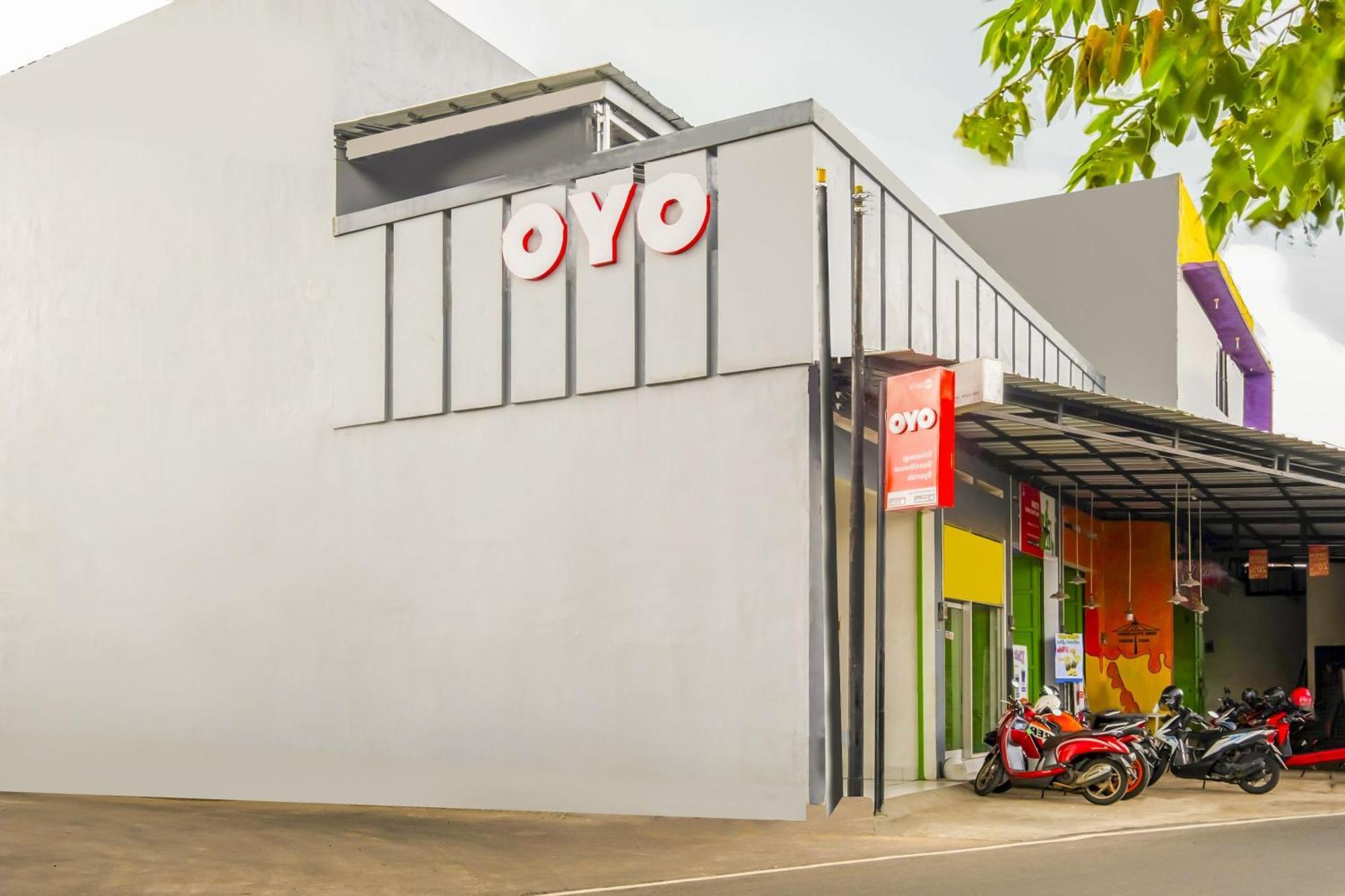 Oyo 2674 Siliwangi Syariah 3*